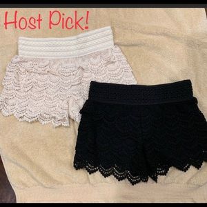 🎉HP🎉 FINAL MOVING SALE! 2 Piece Crochet Shorts!